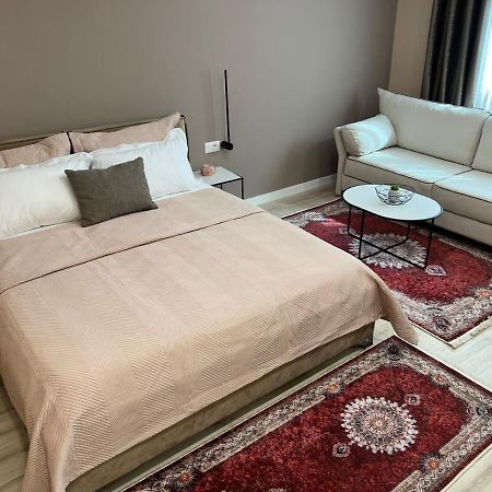 Smart Home , Lovely Apartment In Tirana Zewnętrze zdjęcie